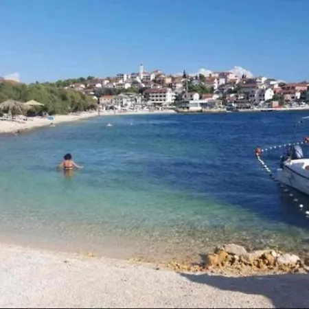 Bed & Breakfast Vila Vranjica Seget Donji